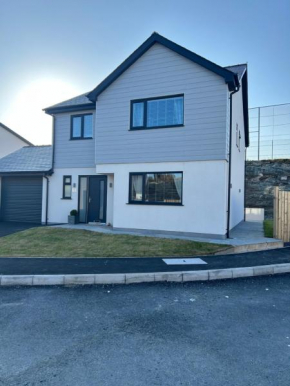 Garreg Fawr Trearddur Bay - Ty Melyn
